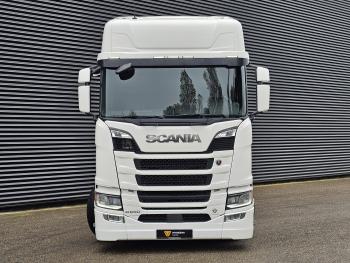 R650 V8 / 6X4 / FULL AIR / PARKING COOLER